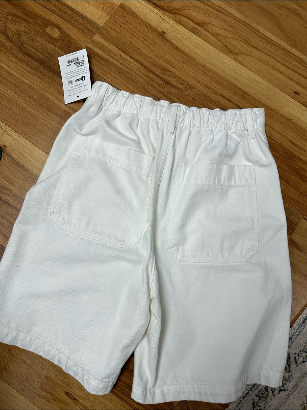 NWT Etica Niko High Wide Legcream drawstring relaxed shorts with contrast pocket - Picture 4 of 4